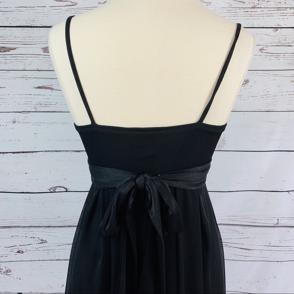 B. Wear Little Black Dress with straps - Picture 4 of 5